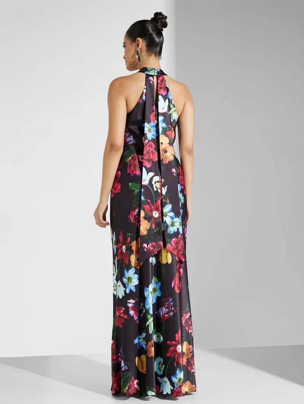NWT Adrianna Papell Black Floral Mermaid Gown with Halter Neckline 2 - Picture 4 of 14